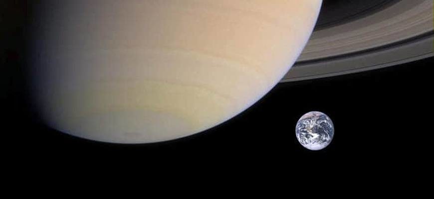 Масса Сатурна