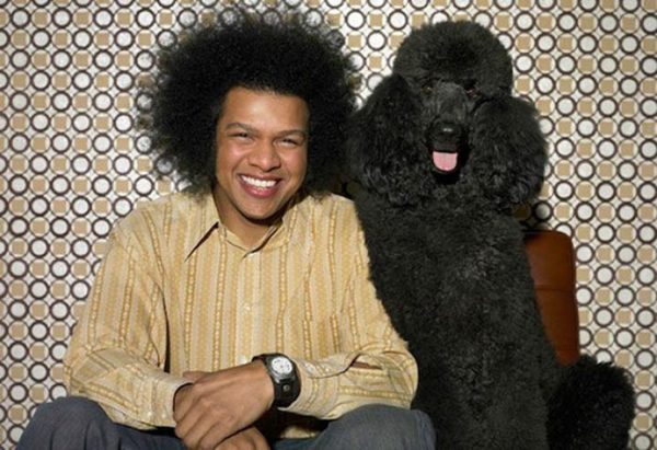 Афроамериканец и его пёс