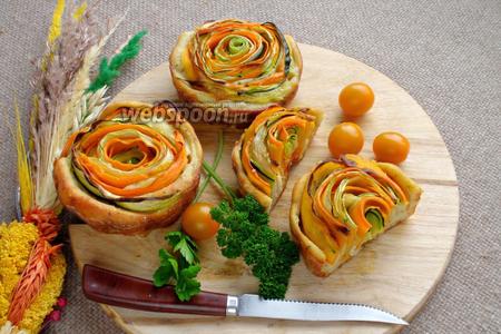 Фото рецепта Кексы с овощными спиральками